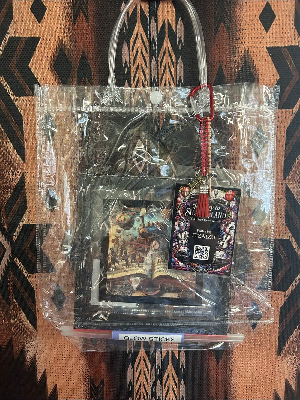 Clear PVC Tote Bag with Art inspirational Accent Keychain - ITZAiZU badge